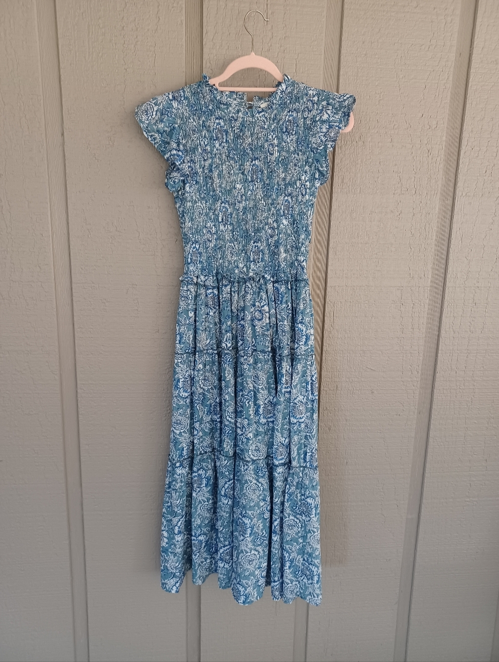 Perry Walker Collective Floral Midi Dress Size 1 Feminine Cotton Smocked Bodice